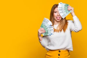 How Major British Banks Provide Benefits and Rewards Programmes for Customers